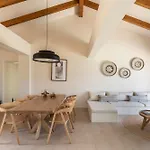 Avertosia Luxury Villa