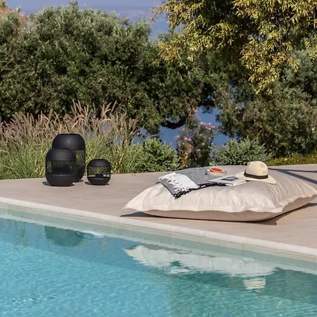 Avertosia Luxury Villa