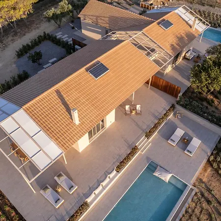 Villa Avertosia Luxury