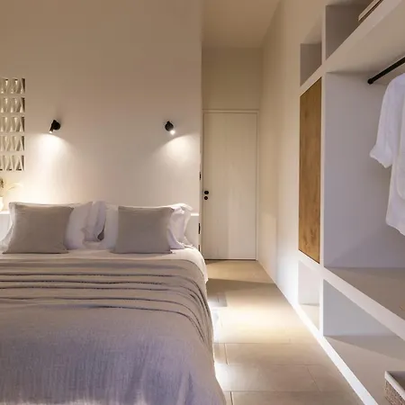 Avertosia Luxury Villa *