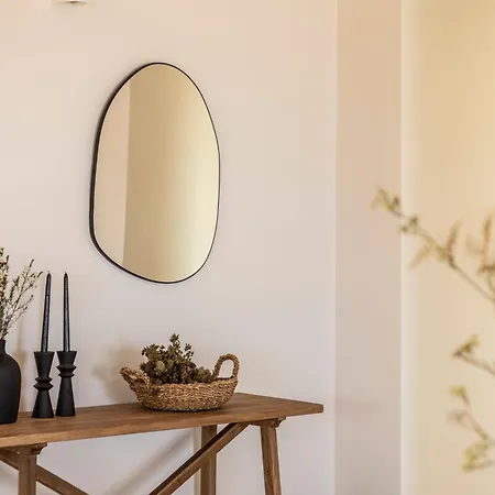 Avertosia Luxury * ארגוסטולי