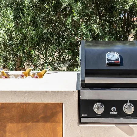 Avertosia Luxury וילה