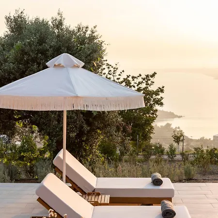 Avertosia Luxury Villa *