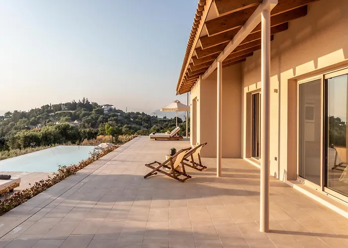 Avertosia Luxury Villa *