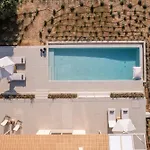 Avertosia Luxury Argostolion